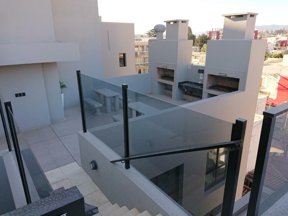 Departamento De Excelente Categoria Apartment Villa Carlos Paz Exterior photo